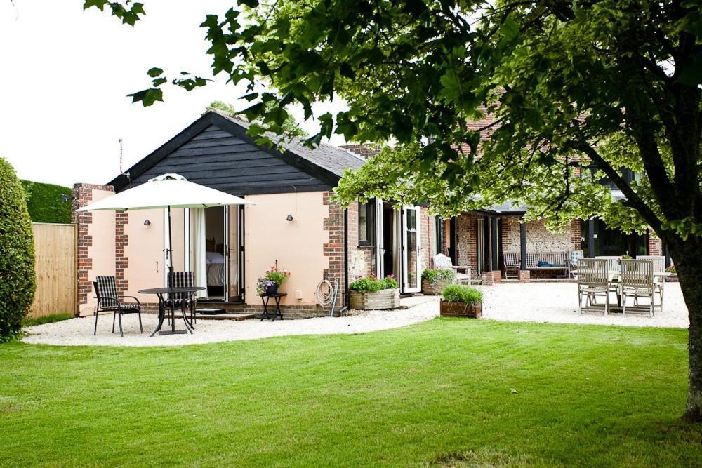 Bed and Breakfast The Old Hop Kiln Barn à Petersfield Extérieur photo